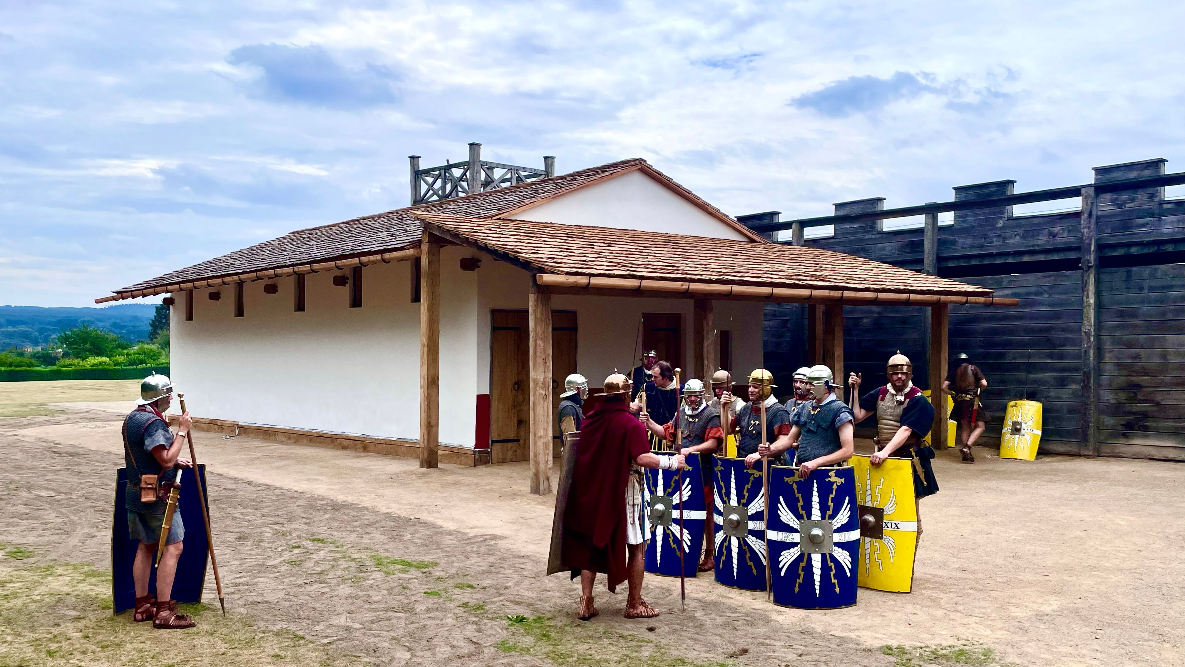 Guardhouse with legionnaires JM