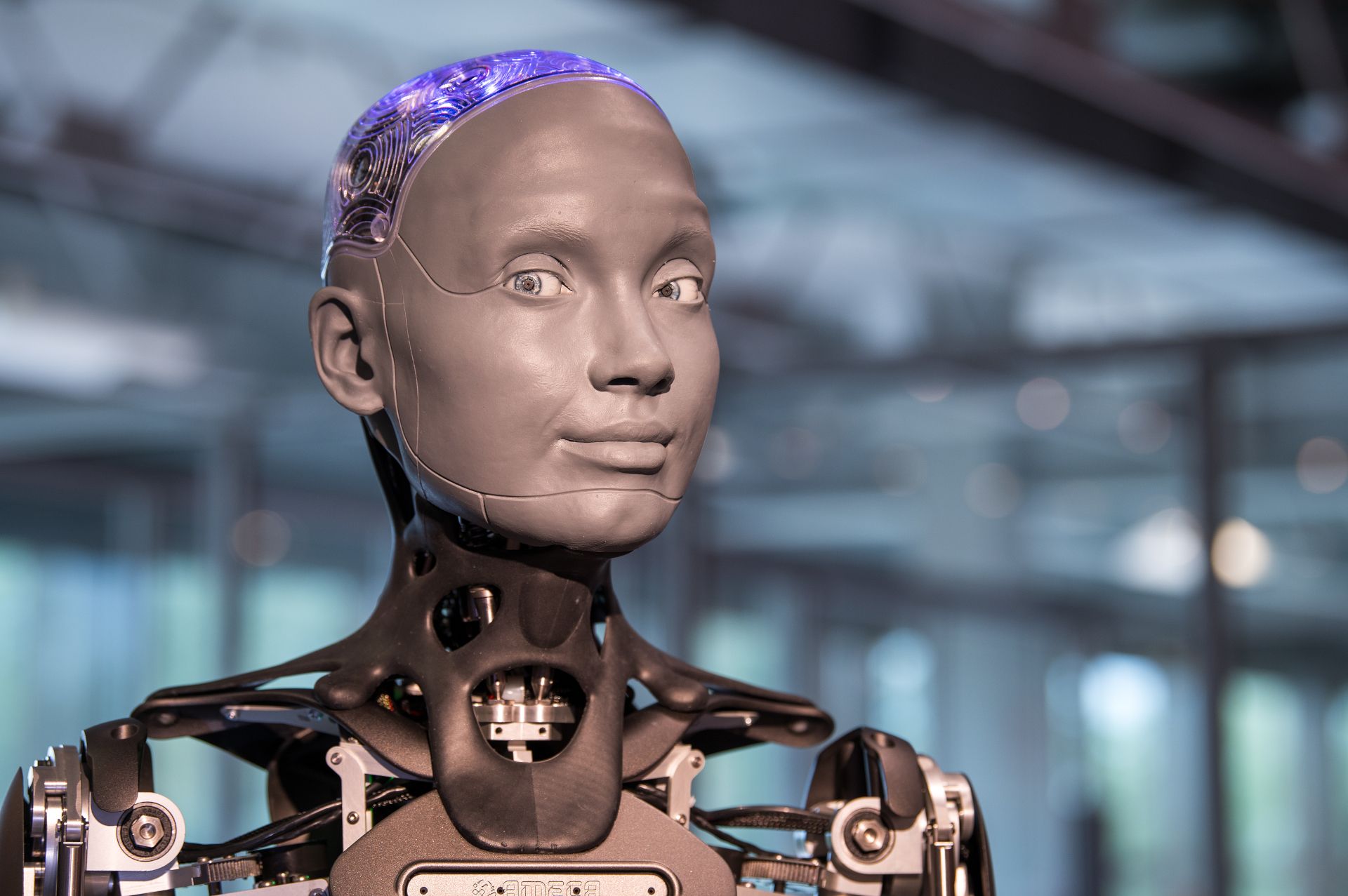 Ameca is a humanoid robot that impresses with its facial expressions, gestures and complex communication