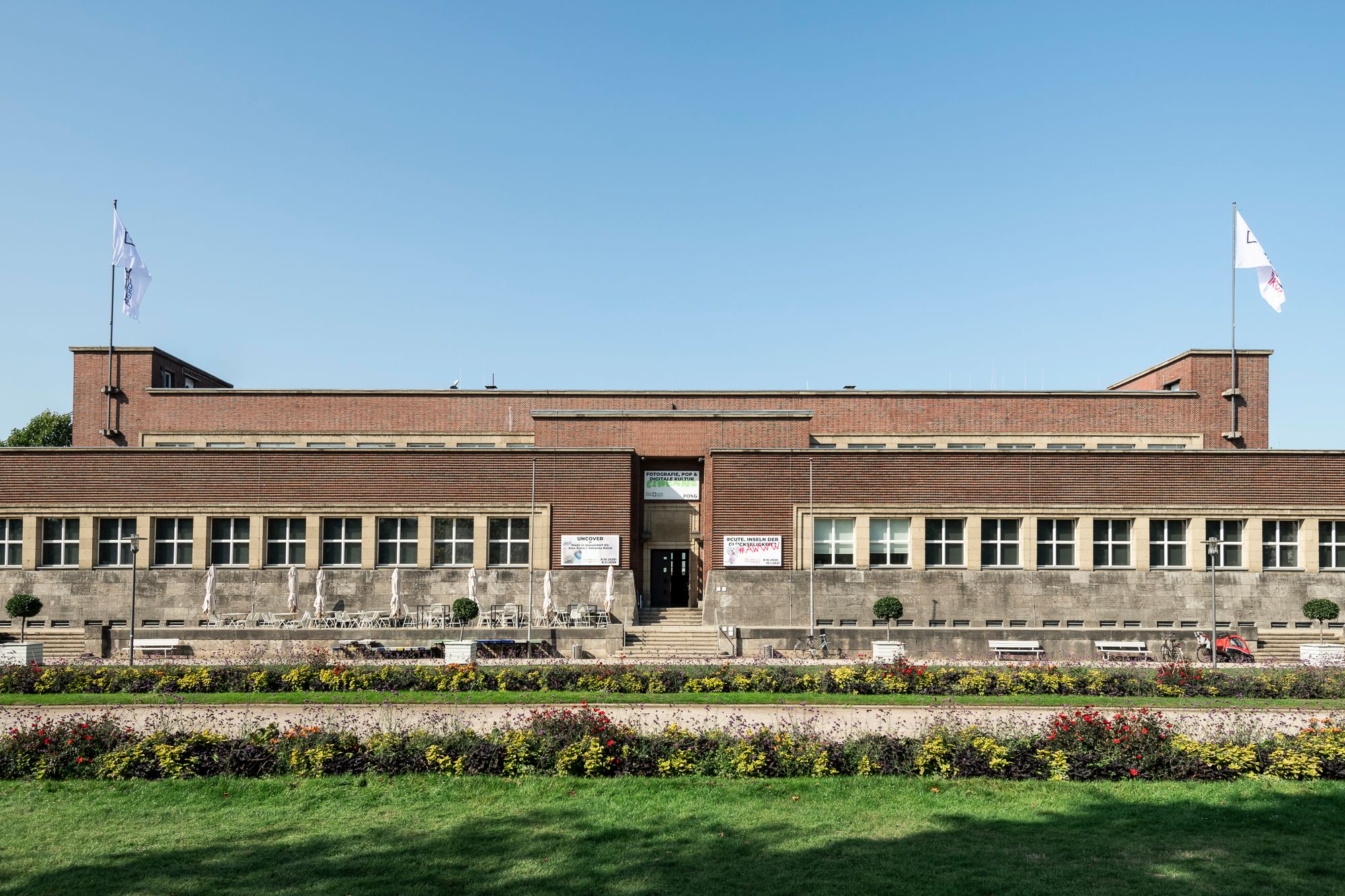 The NRW Forum is dedicated to current topics from the fields of photography, design, pop and digital culture