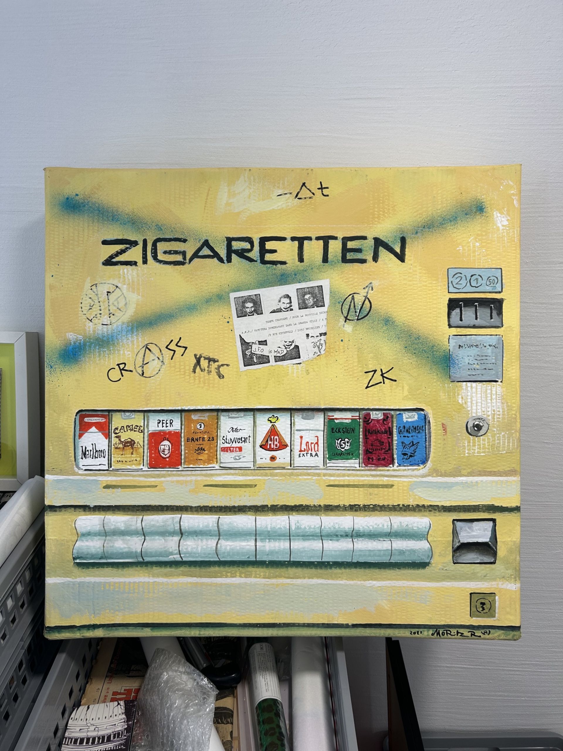 The replica of a painted and decorated cigarette vending machine from the Ratinger Hof symbolizes the smoky, noisy nights in the basement where German punk was born