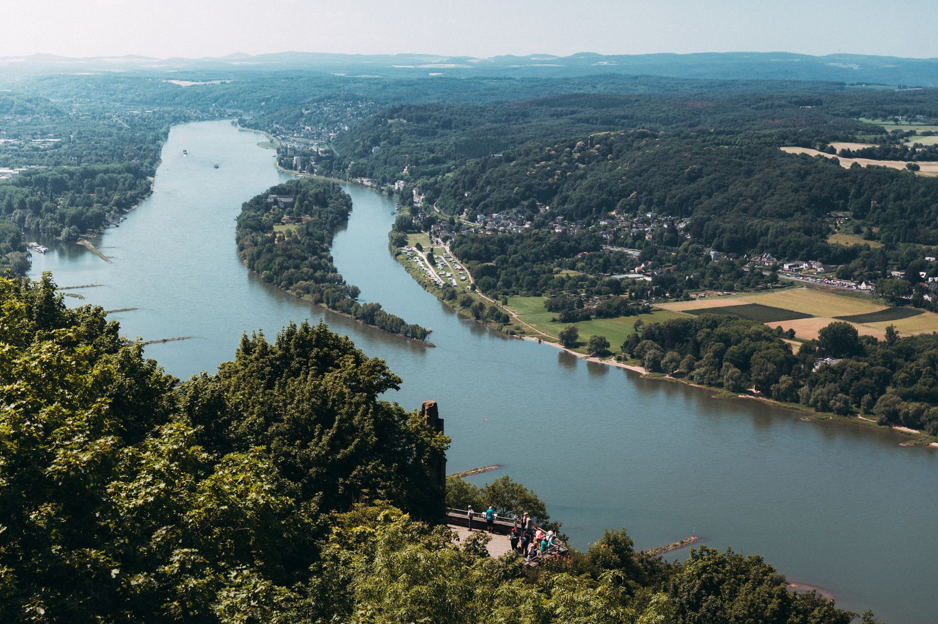 Luftbild vom Beethovenwanderweg mit Blick auf den Rhein