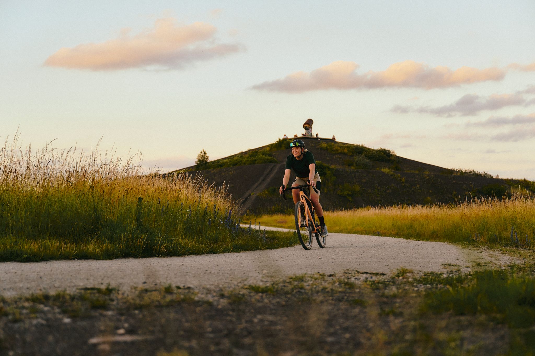 To Page HaldenSchotter: Gravel.Trail.Tour through 10 slag heaps