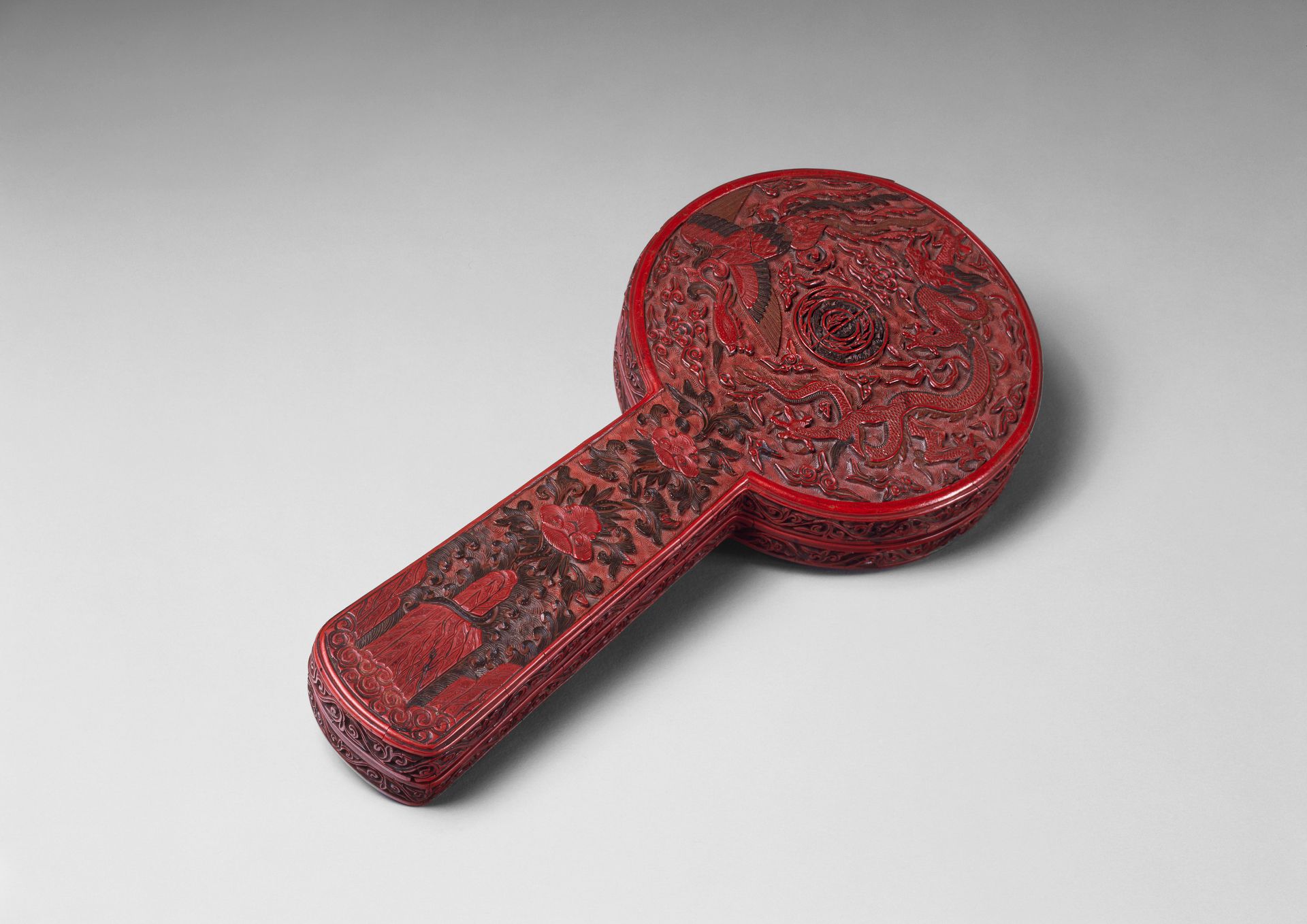 Imperial mirror cabinet, L 33.4 cm, Jiajing era (1522–1566)