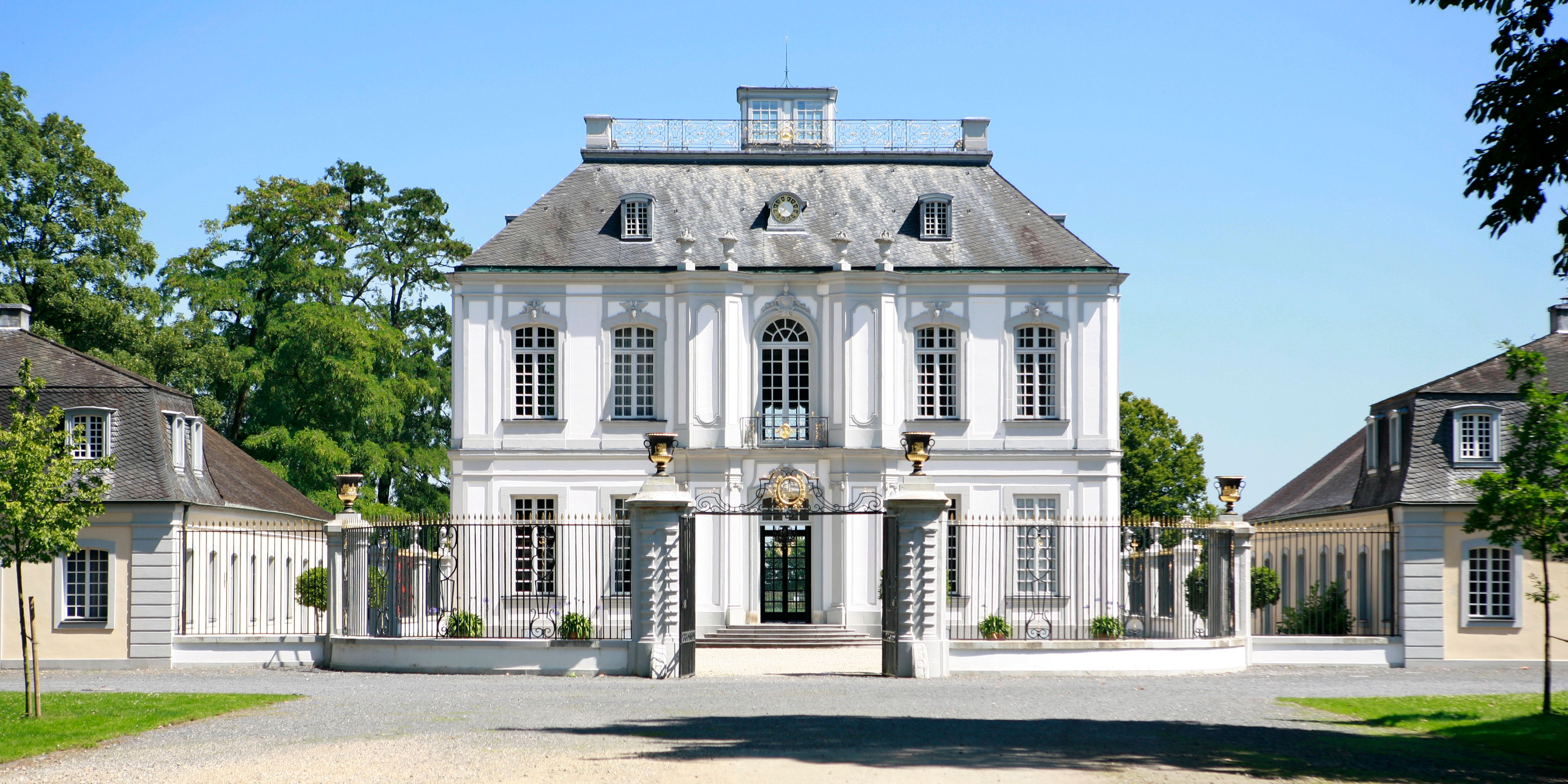 Clemens August had the intimate Falkenlust Palace built between 1729 and 1732