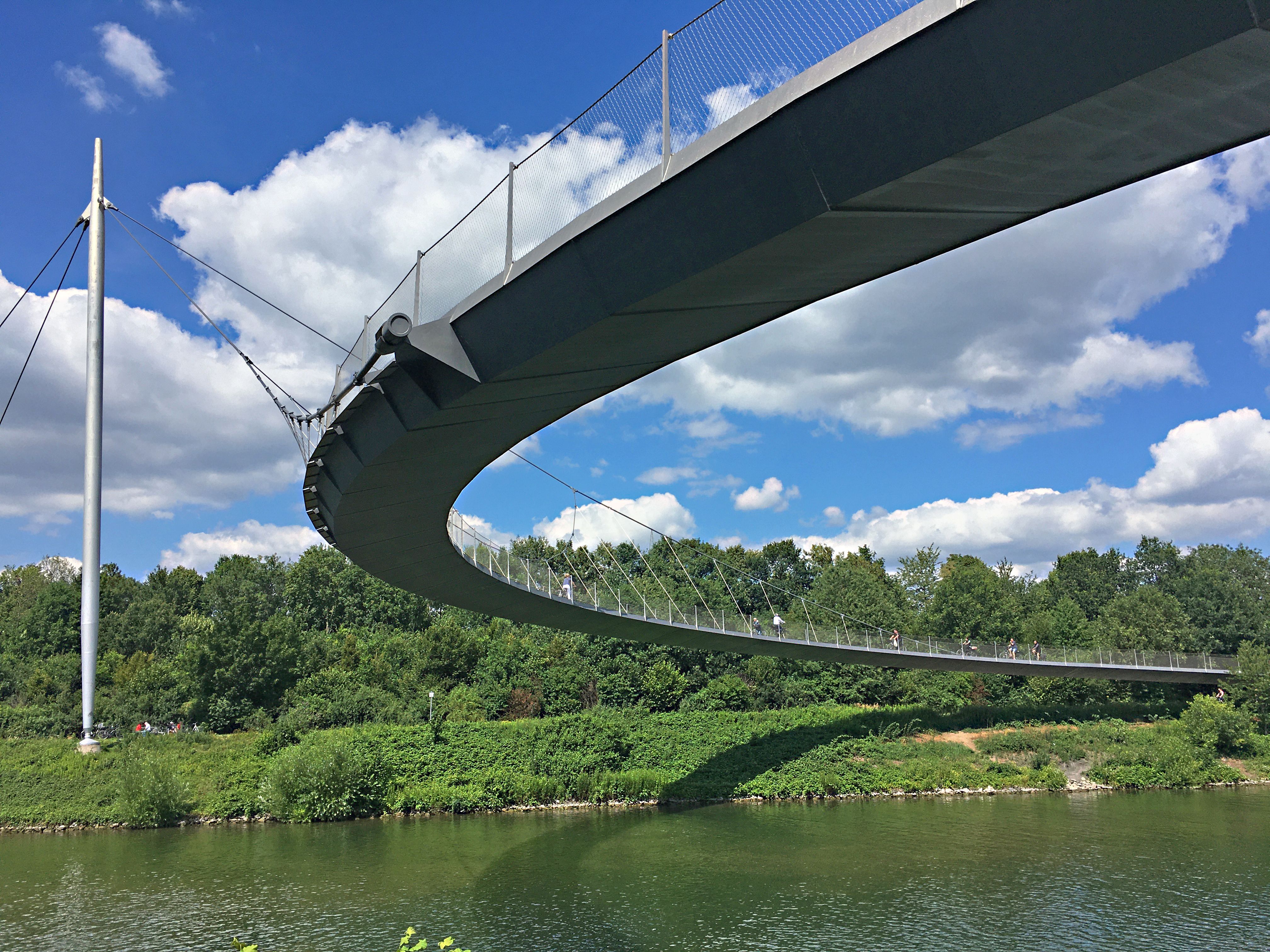 The Grimberger Sichel, a curved pedestrian bridge, in Gelsenkirchen.