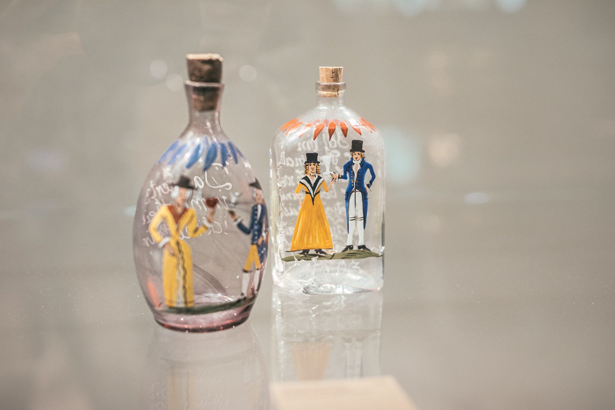 Wedding bottles were popular wedding gifts in Westphalia around 1800