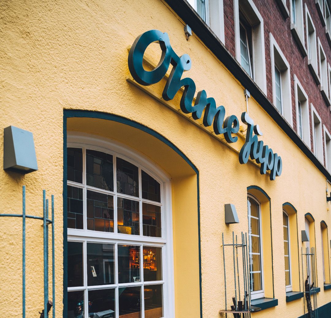 Johannes Höhn, Tourismus NRW e.V., Außenfassade der Kneipe "Ohme Jupp"