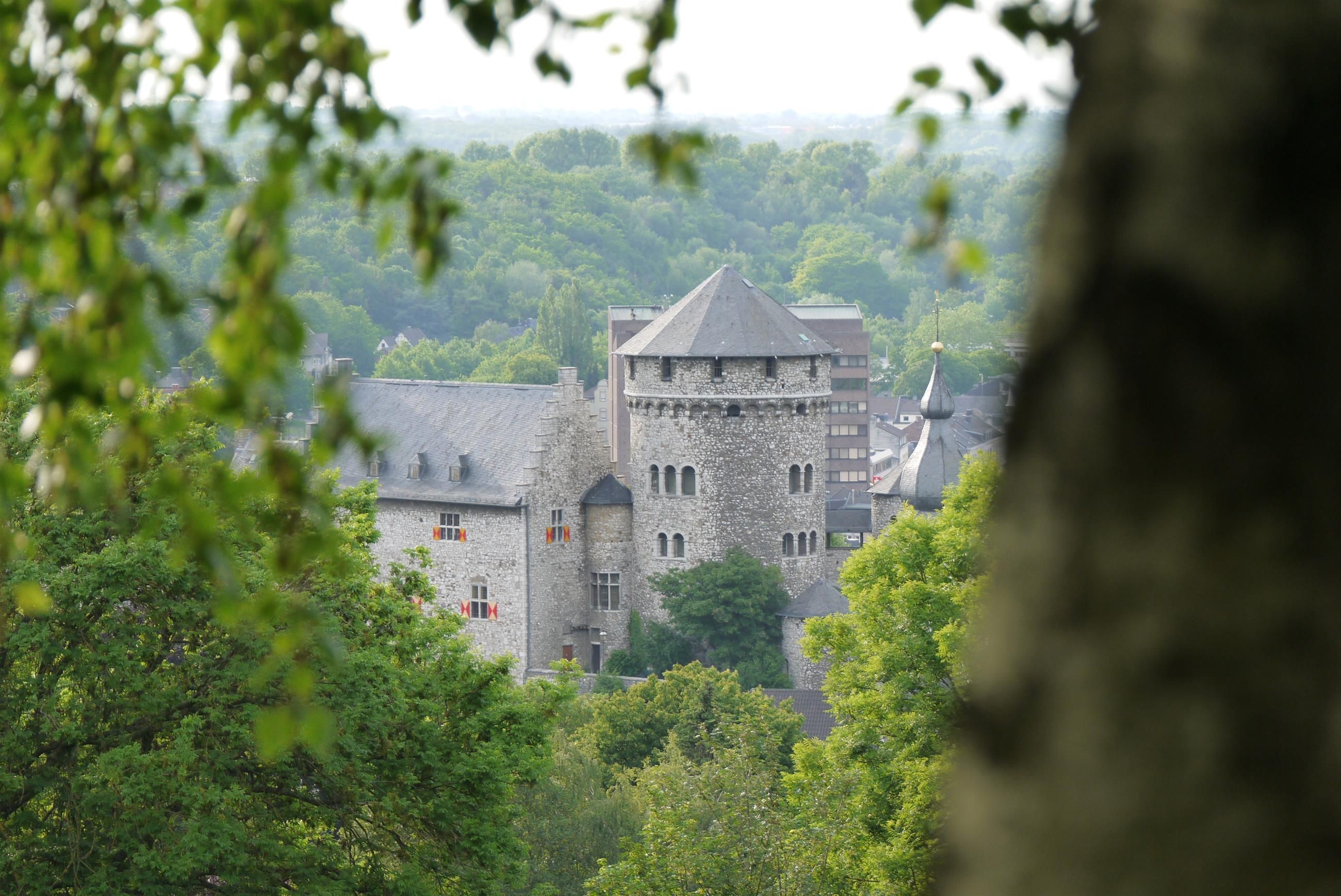 Stolberg Castle in the countryside