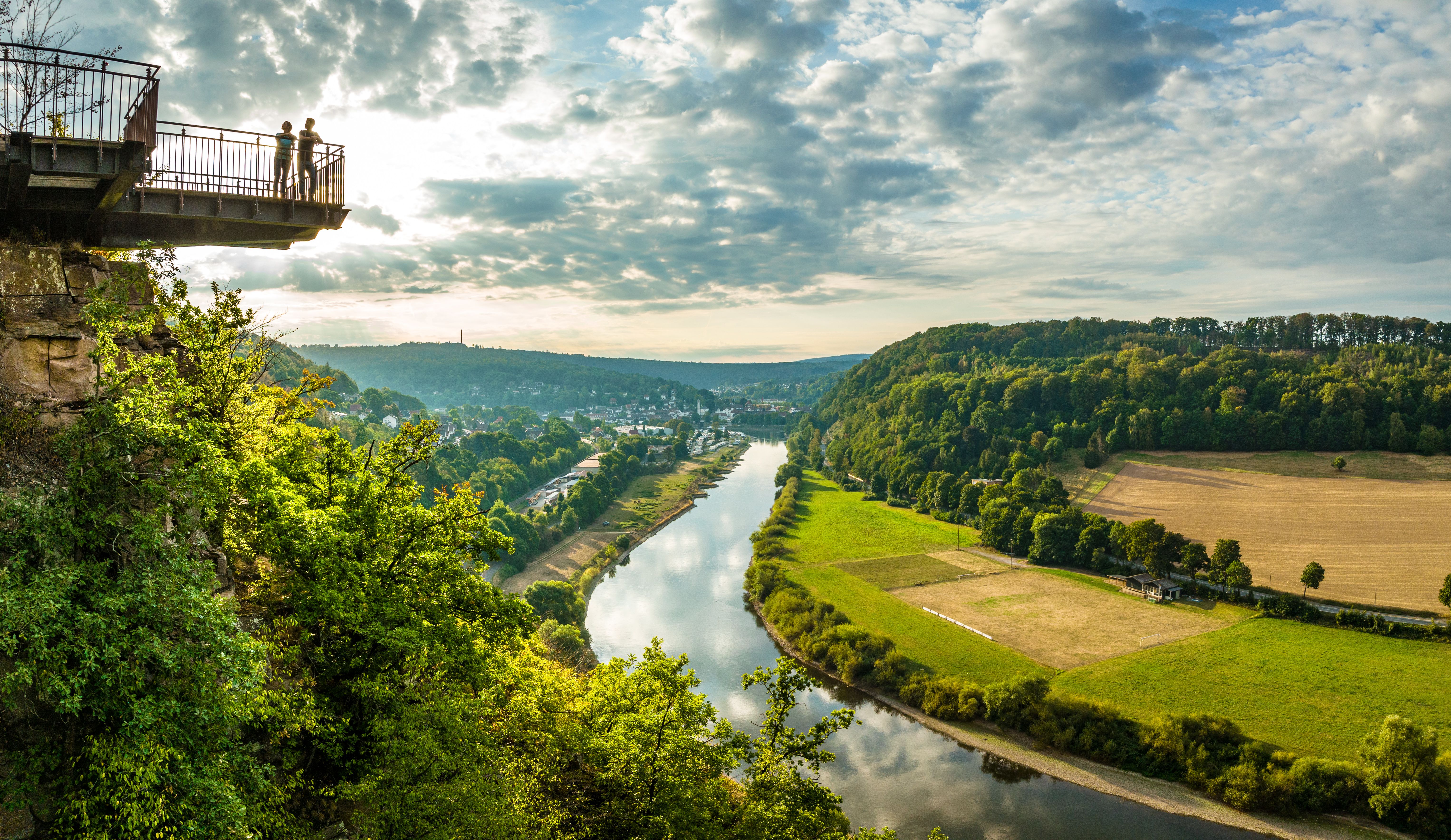 To Page Weser-Skywalk