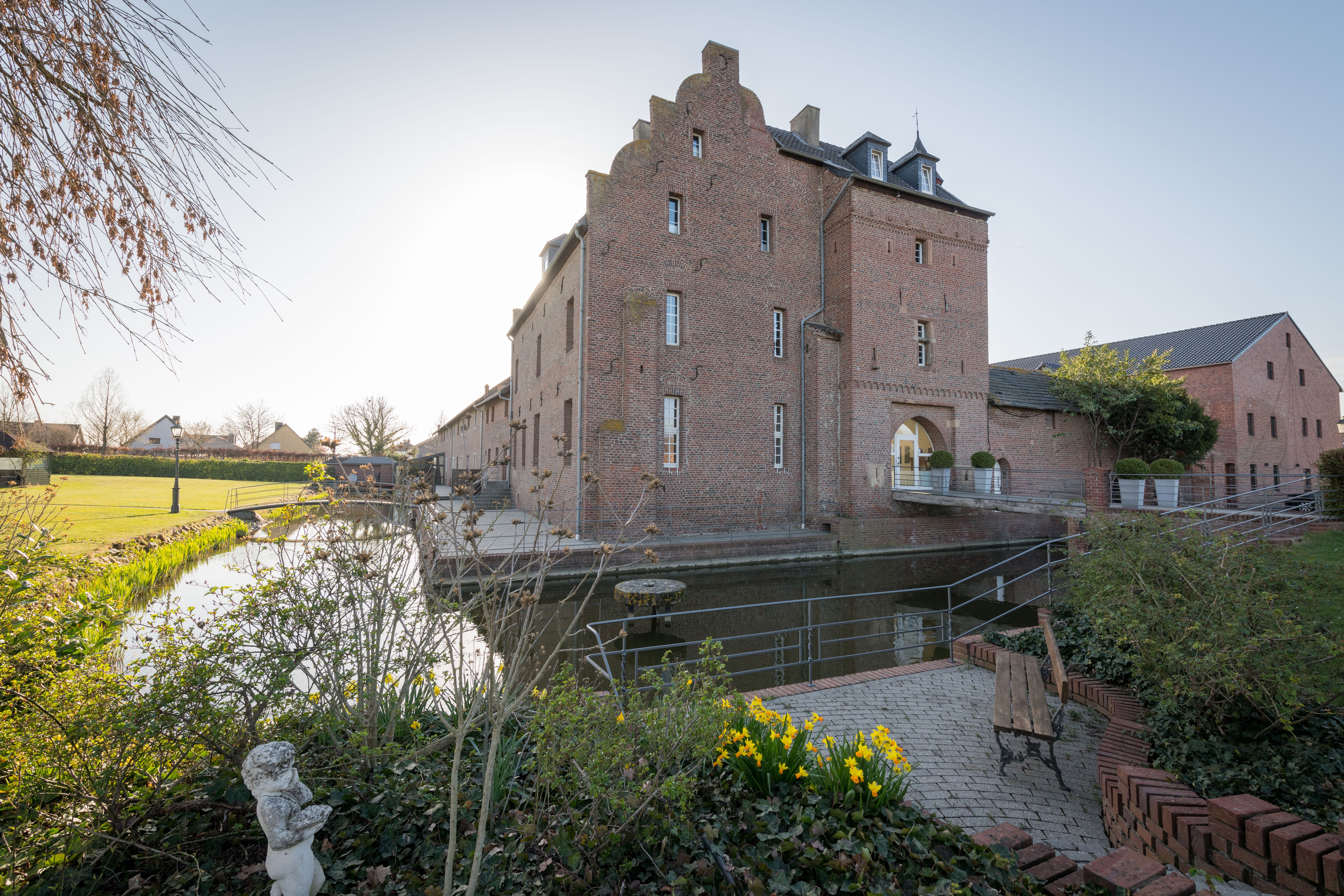 To Page Hotel Burg Obbendorf 