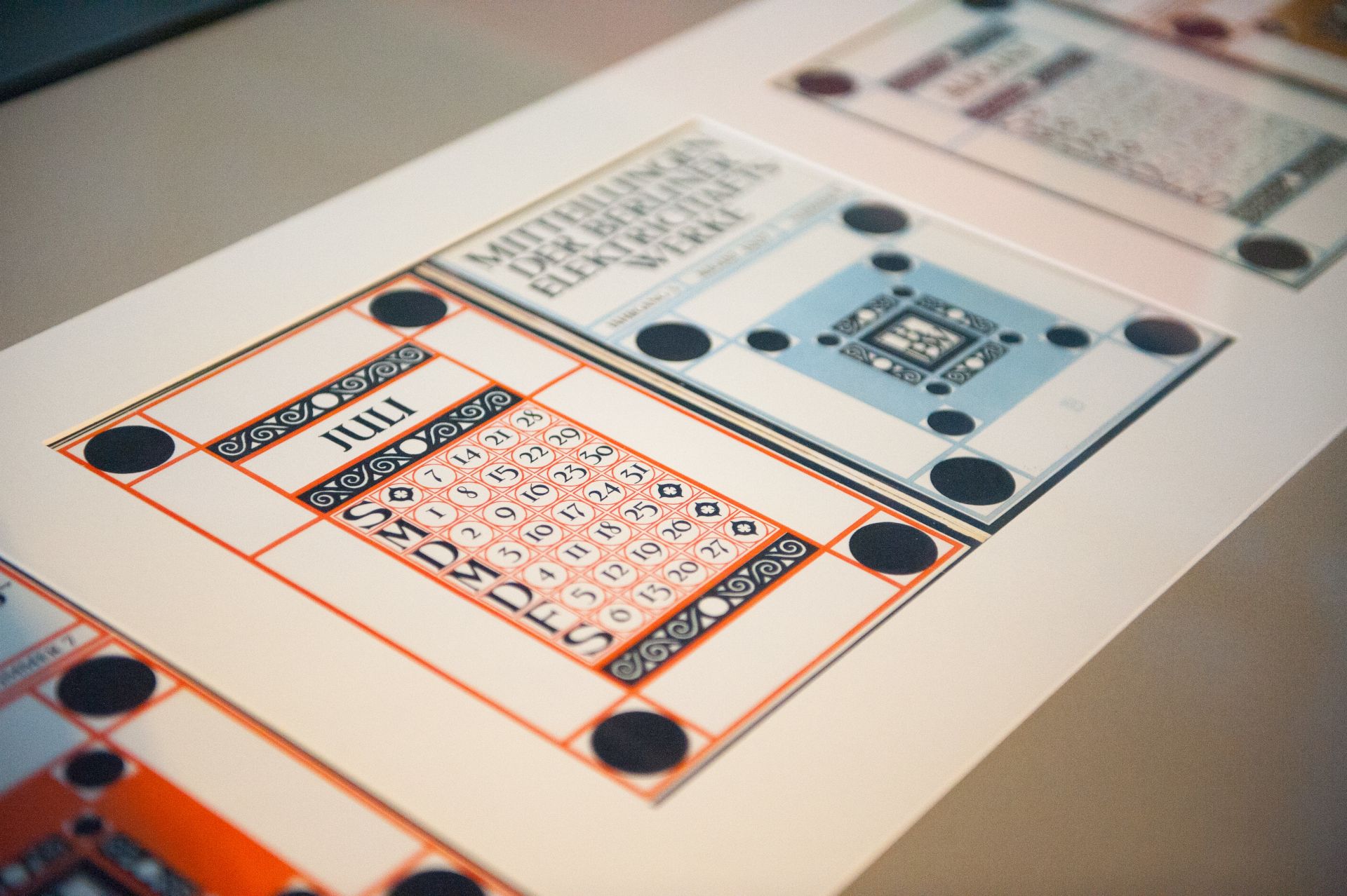Exhibition room of the LVR Industrial Museum Peter-Behrens-Bau: Close-up of an artistically designed calendar with the month of July