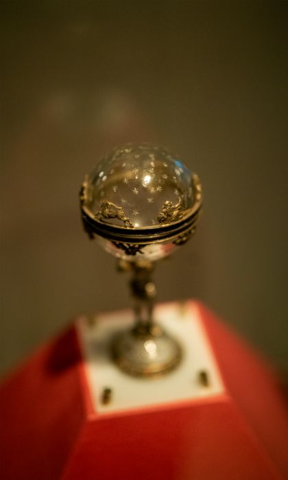 Atlas carries the celestial vault with the signs of the zodiac. Work by an unknown artist in Vienna, ca. 1870, on display at Brake Castle
