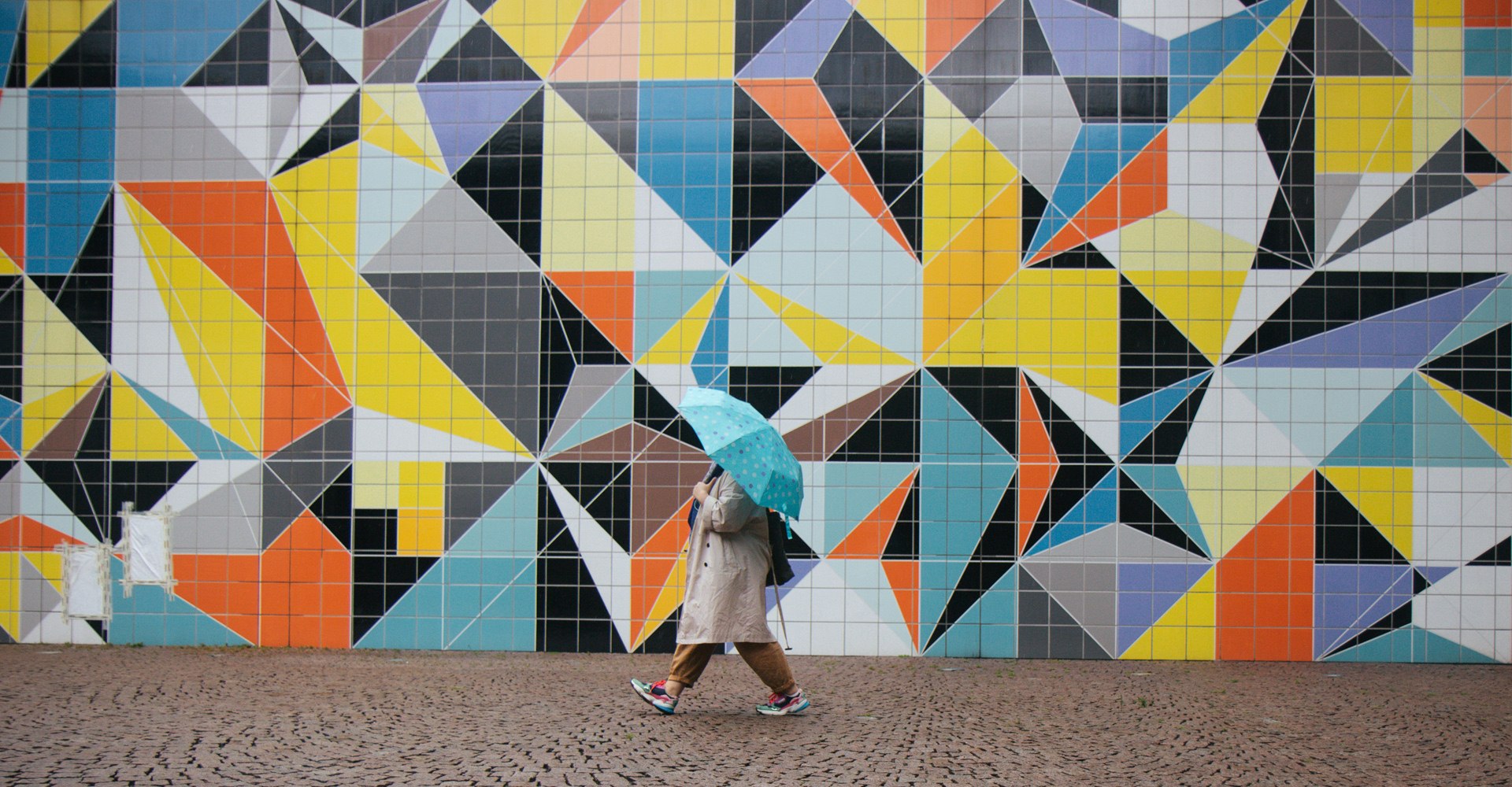 Sarah Morris wall mosaic Düsseldorf, © Nina Hüpen-Bestendonk