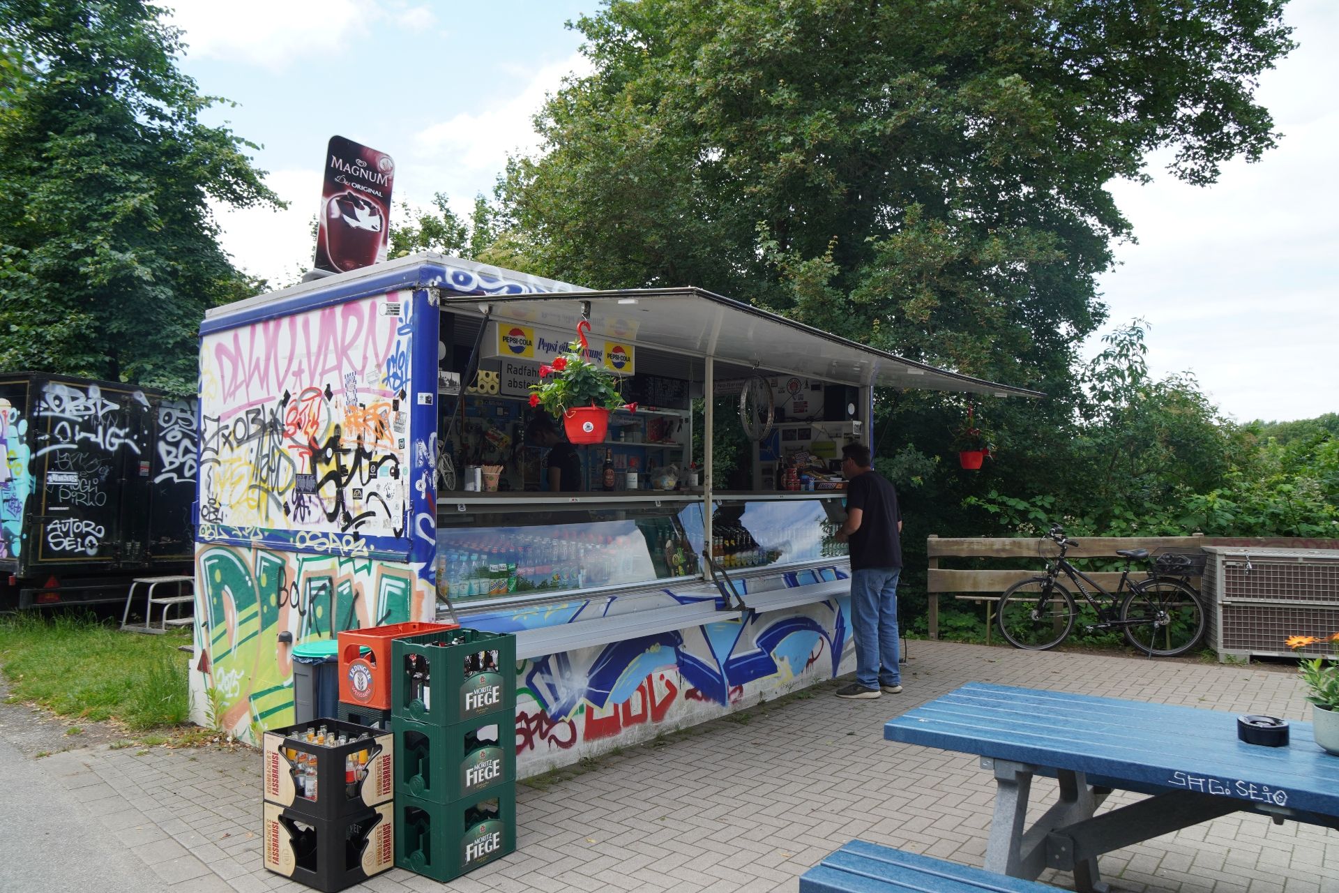 There will be a stopover at the Erzbahnbude in Gelsenkirchen