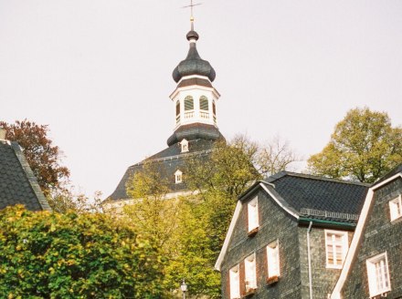 Church in the historic center of Gräfrath, © Johannes Höhn