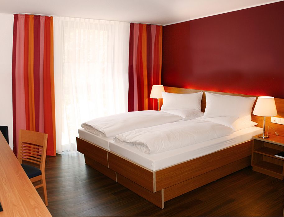 To Page Hotel Franz Essen