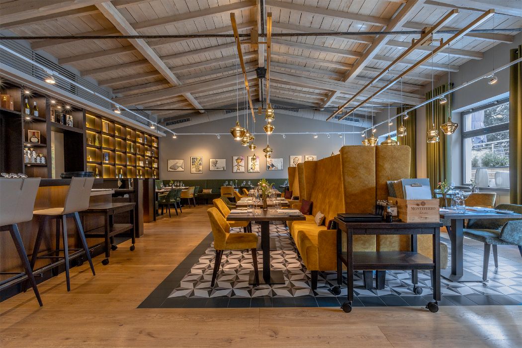 To Page Restaurant Pierburg