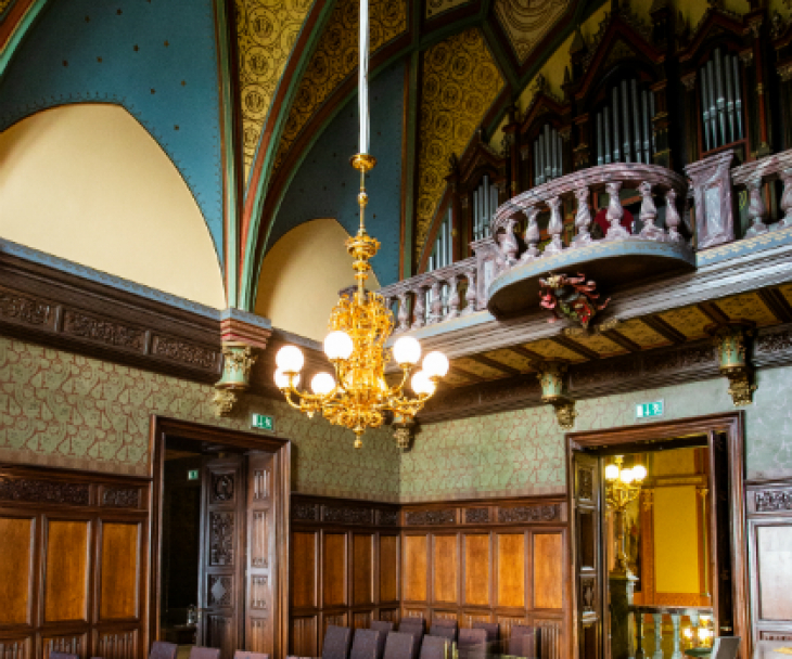 Im sogenannten Orgelsaal ließ ein früherer Schlossbesitzer eine riesige Orgelattrappe einbauen, © Tourismus NRW e.V.