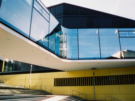 Generali insurance building, glass tunnel, © Johannes Höhn