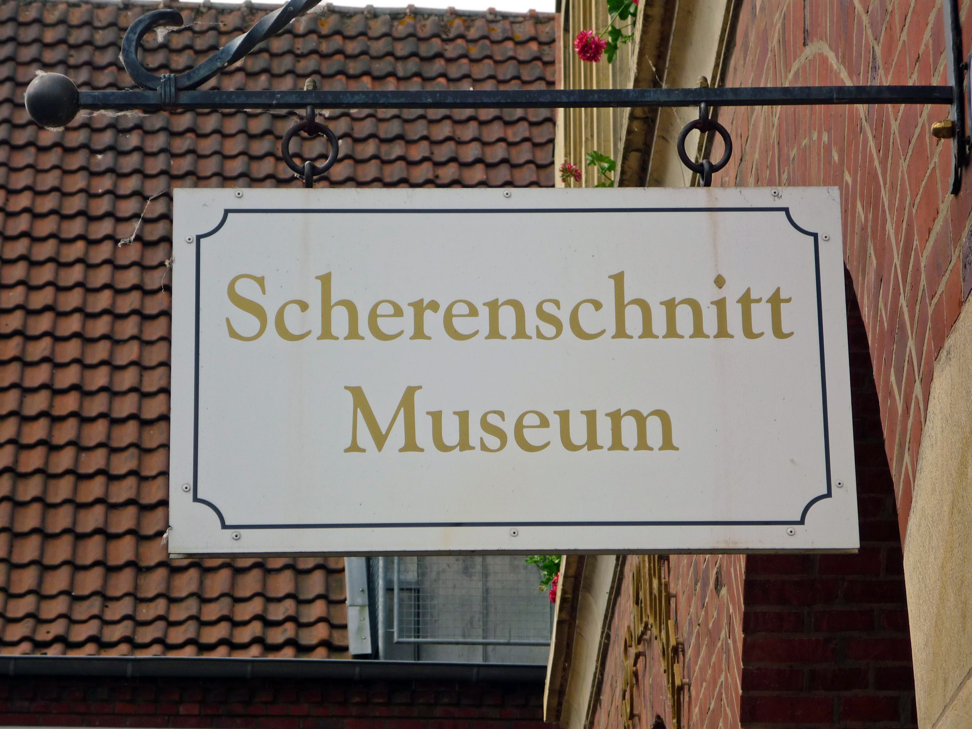 To Page ScherenSchnittMuseum