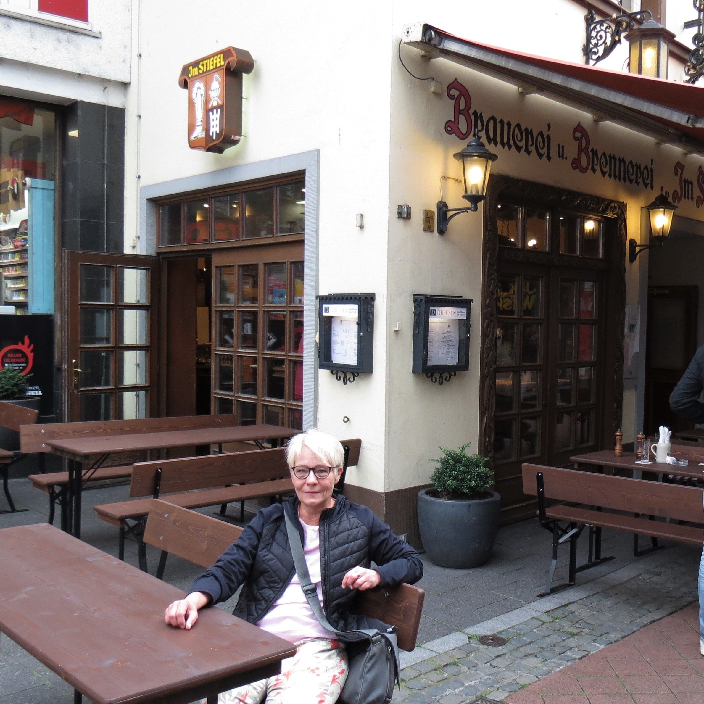 Anja Luckas in the brewery and restaurant “Im Stiefel”, Bonn & the Rhein-Sieg region