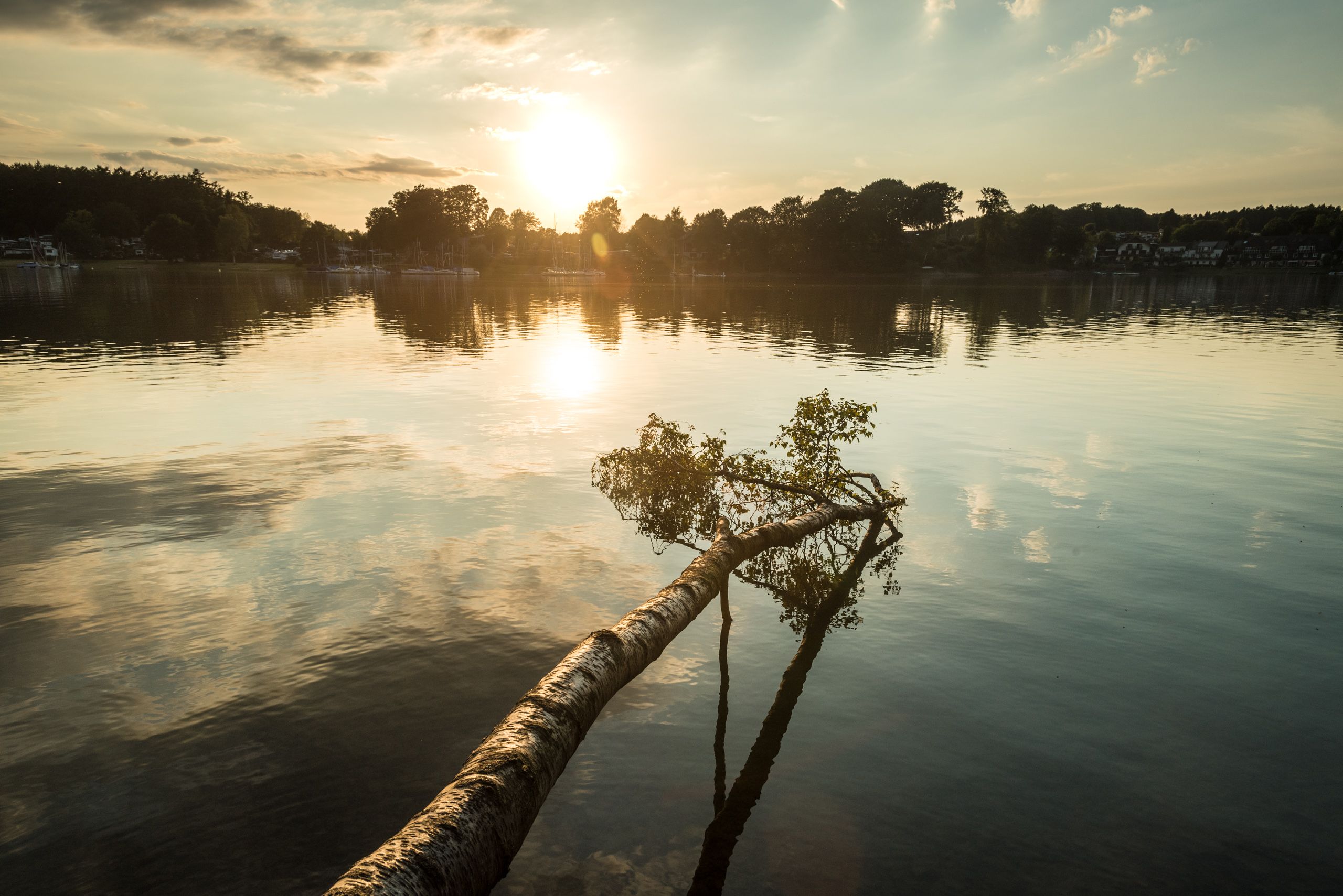 Sonnenuntergang an der Bevertalsperre