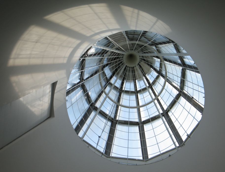 To Page Bundeskunsthalle in Bonn