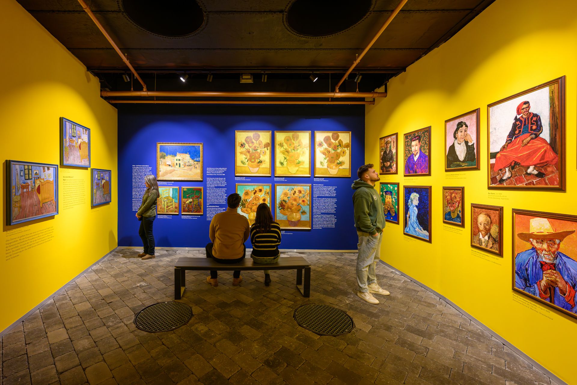 Visitors to the Visiodrome get to know the most famous works of the exceptional talent Vincent van Gogh