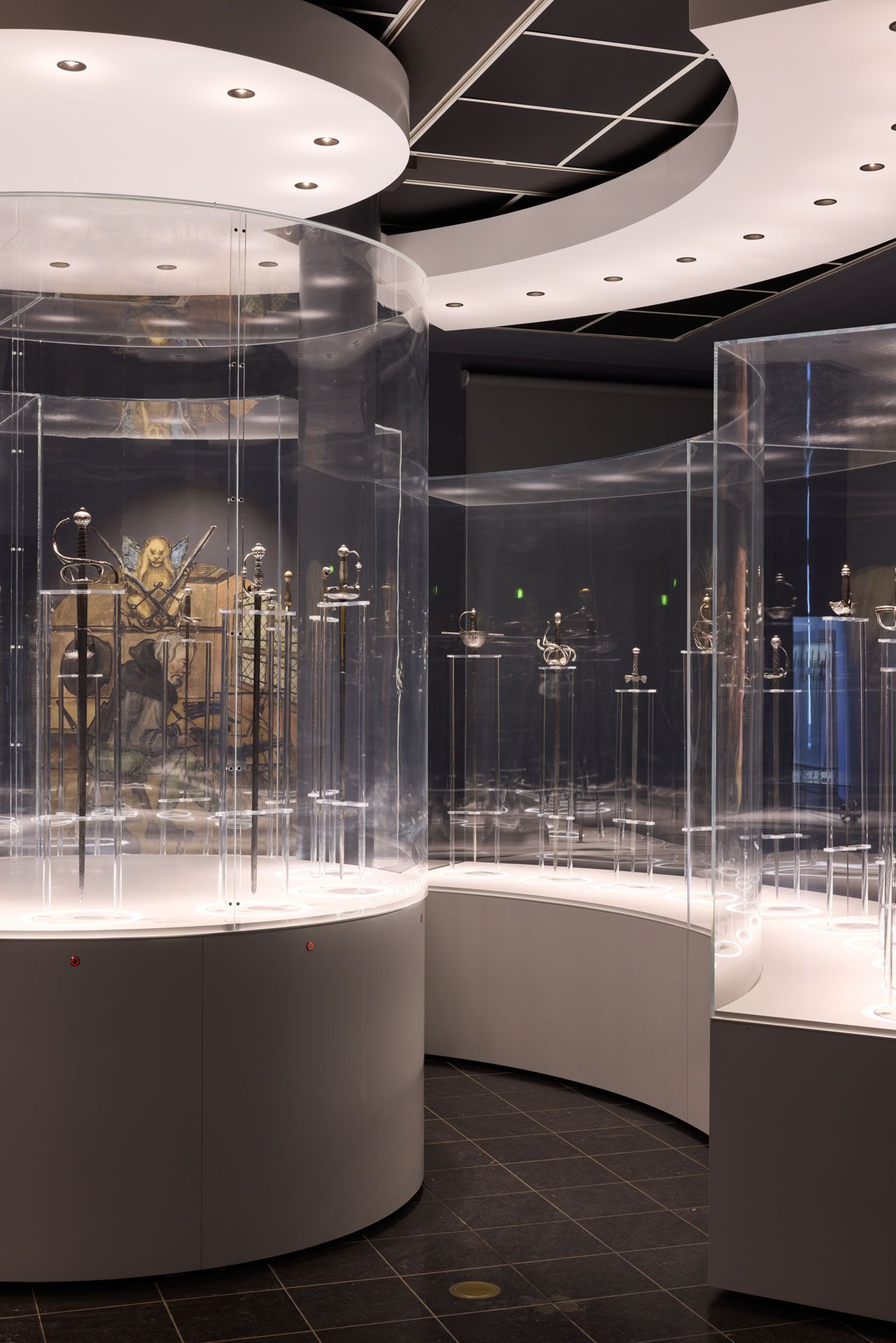 Vitrine in the German Blade Museum