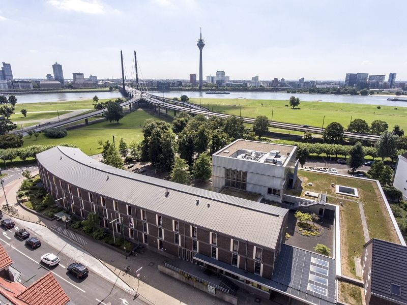 To Page Jugendherberge Düsseldorf 
