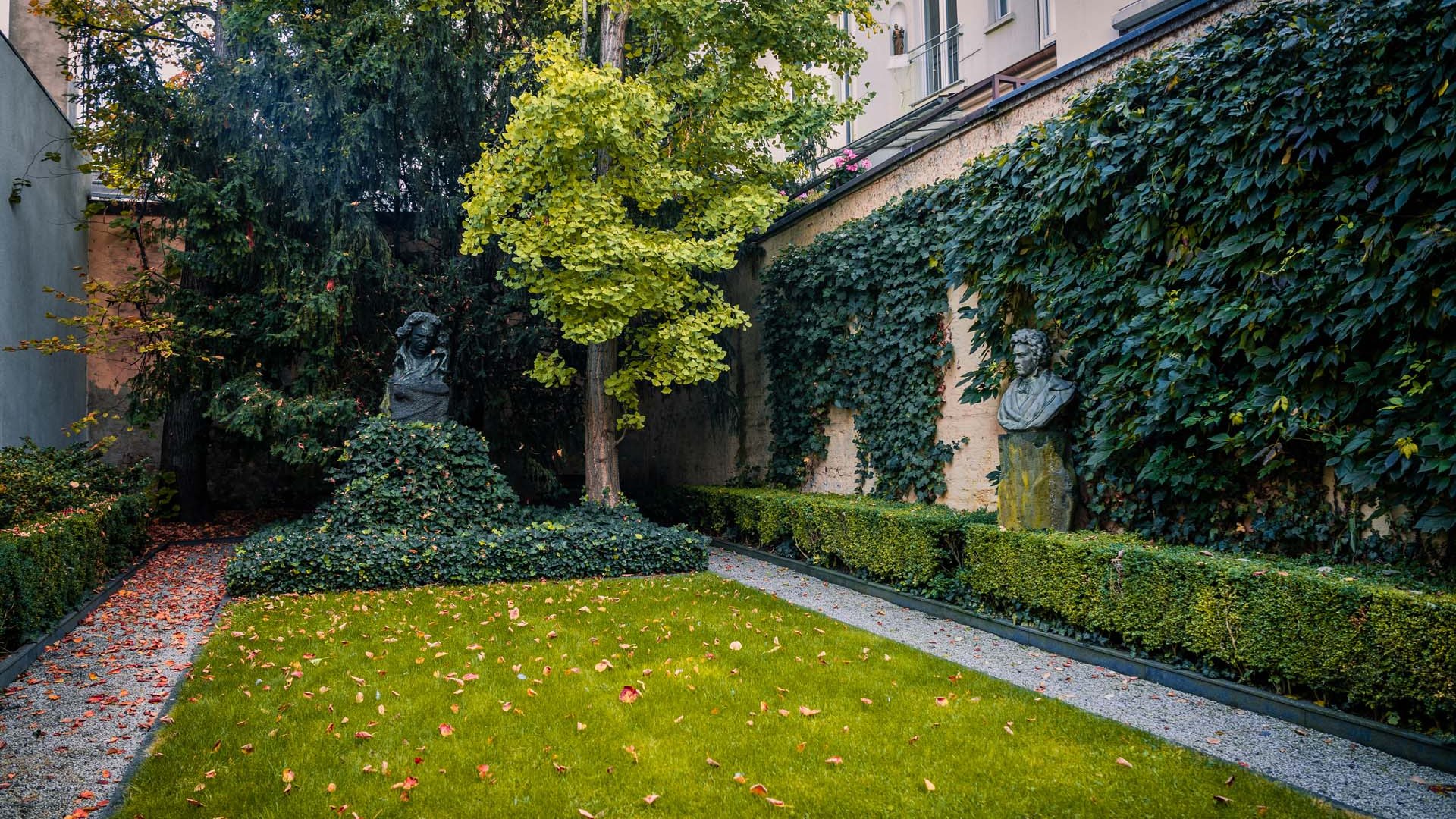View into the small garden of the Beethoven House in Bonn, © Tourismus NRW e.V. 